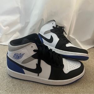 Air Jordan 1 SE “Royal Black Toe”